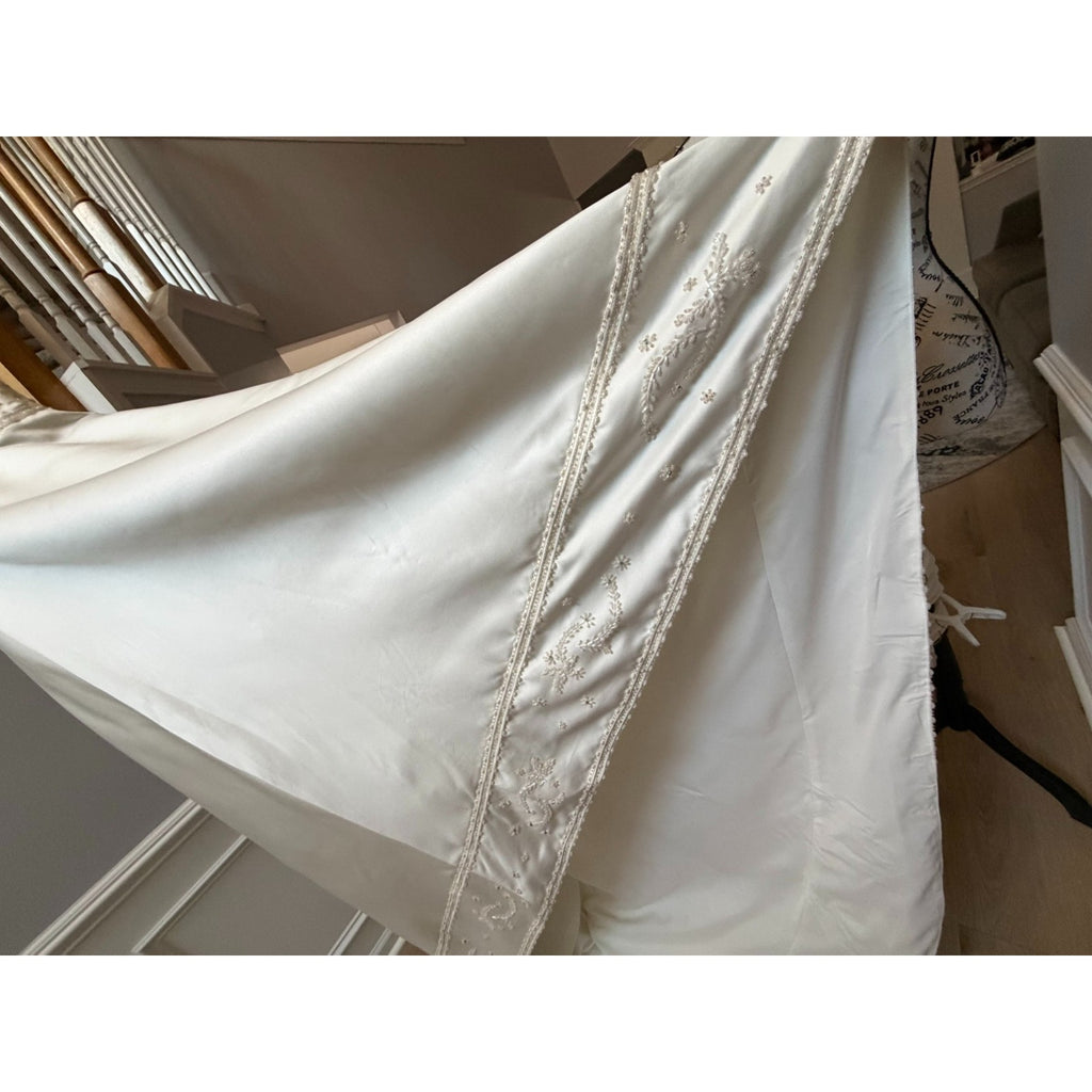 WG004 Da Vinci Size 12 Soft White Ivory Beaded Satin A-Line Wedding Dress Gown