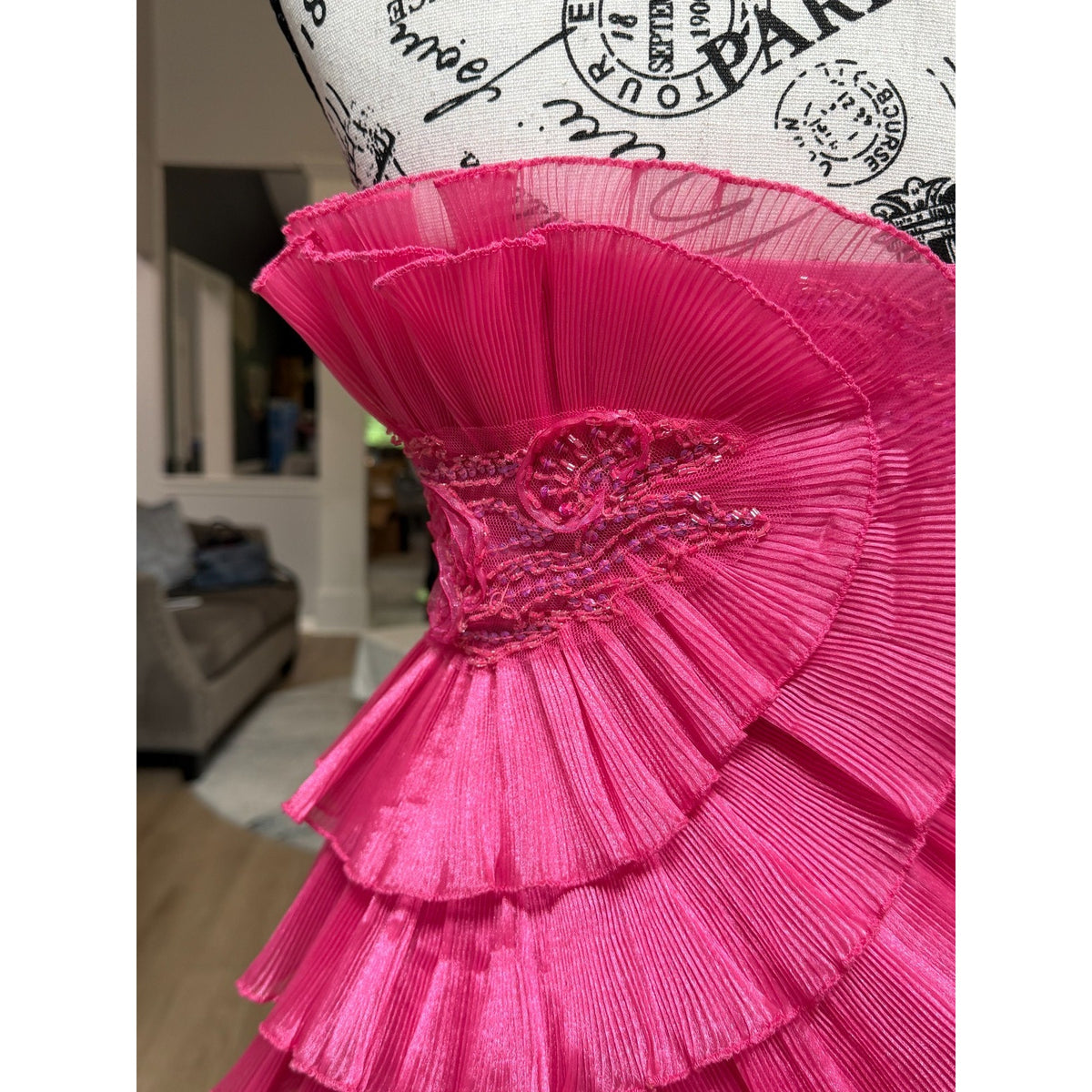 G001 Cinderella Divine Fuchsia Pink Ruffle Rosette Mini Formal Dress Size 4