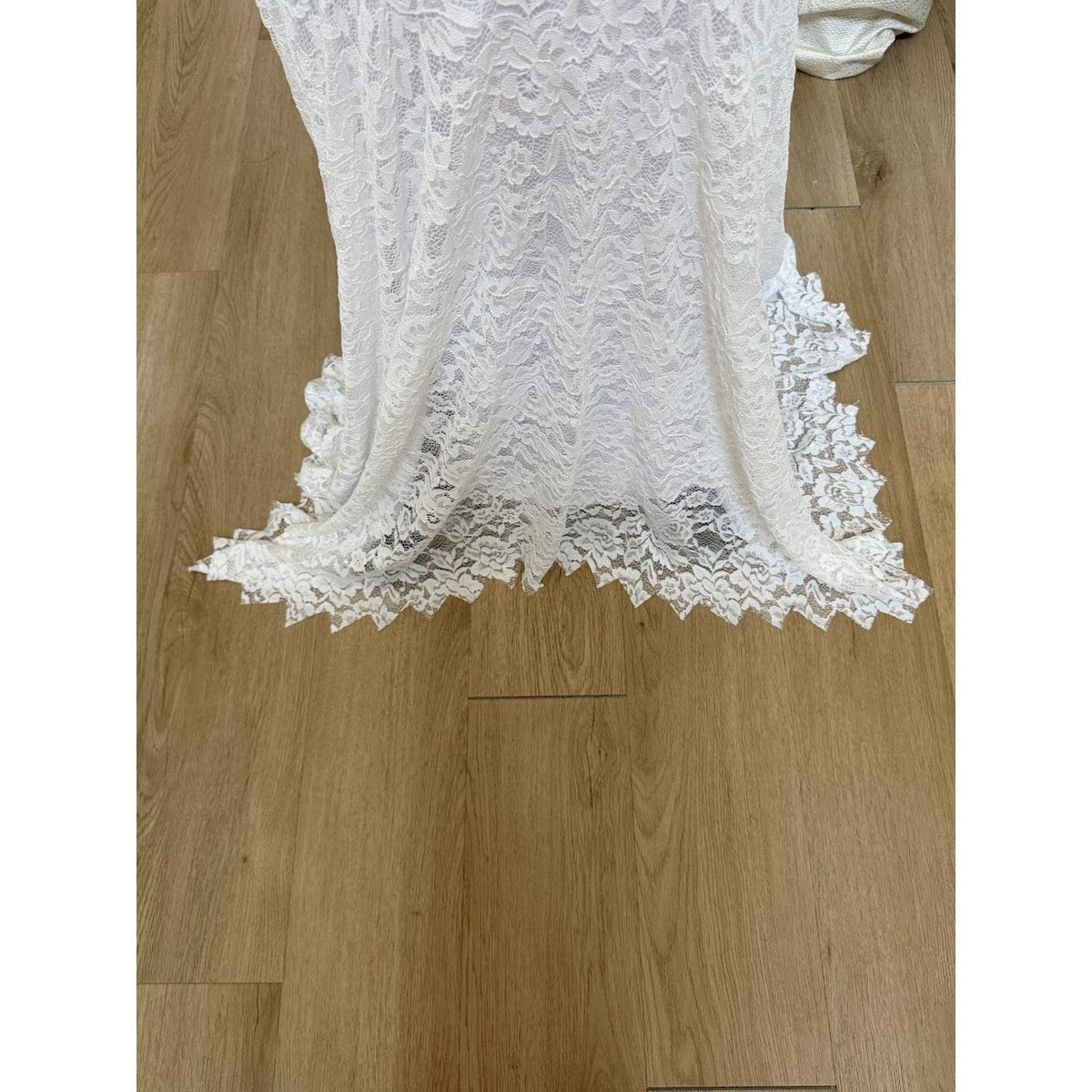 WG017 Size 10 White Lace Mermaid Wedding Gown Dress Excellent