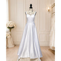 WG015 Size 10-12 White Sweetheart Full A-Line Wedding Gown Train NWOT