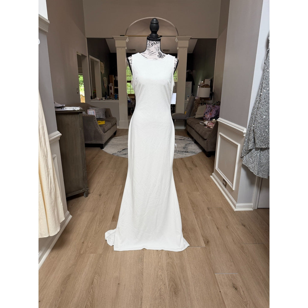 WG028 Lulus - Va Va Voom White Backless Mermaid Maxi Dress