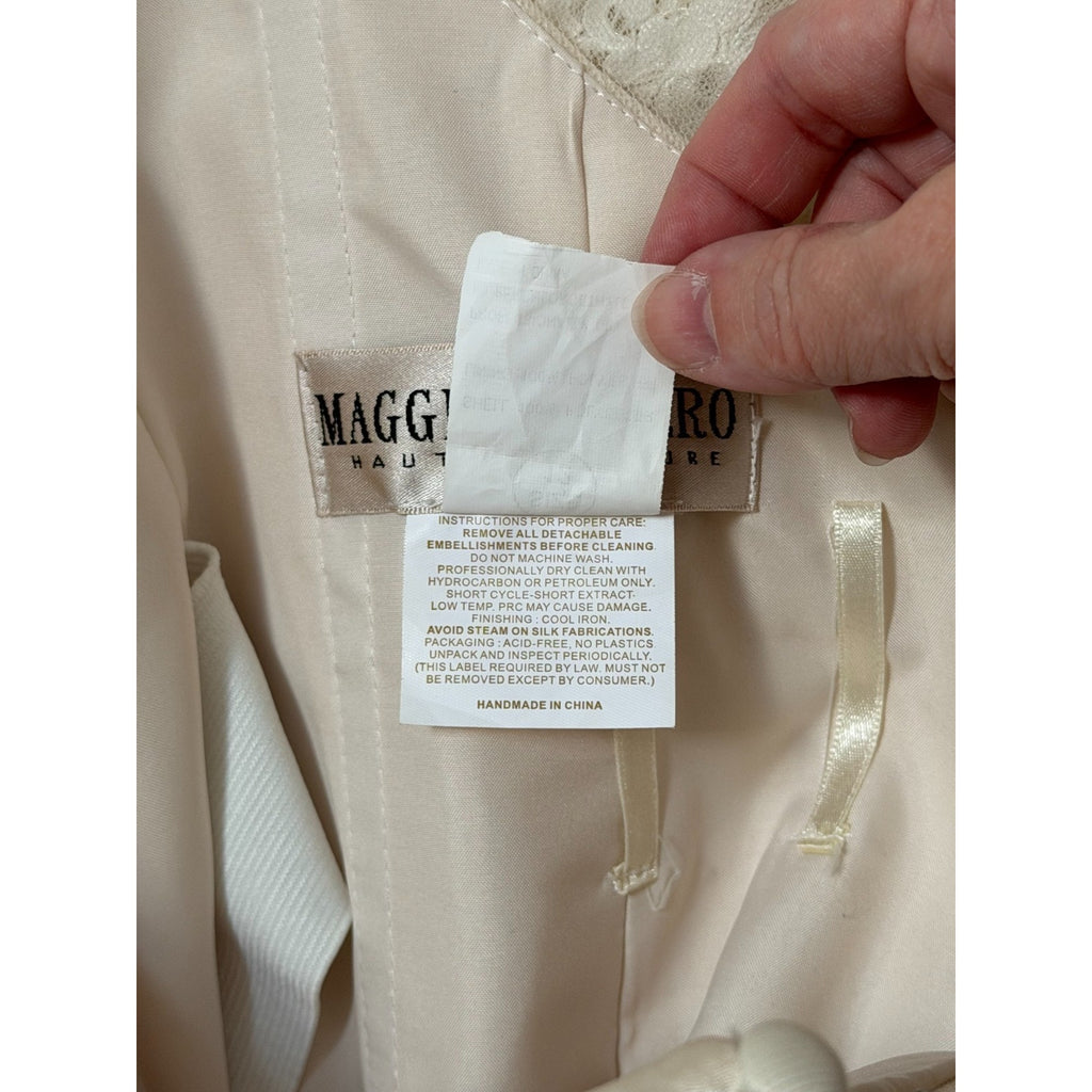 WG022 Maggie Sottero Melanie 4MS061 Ivory/Light Gold Lace Wedding Gown Sz 12