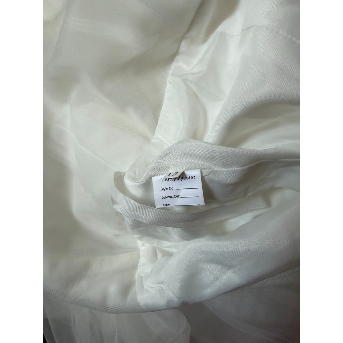 WG006 Size 12 Soft White Tulle Puff Sleeve Sweetheart A-Line Wedding Gown
